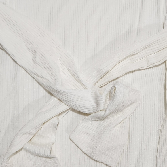 FOREVER 21 BODYSUIT SIZE S - Picture 4 of 12